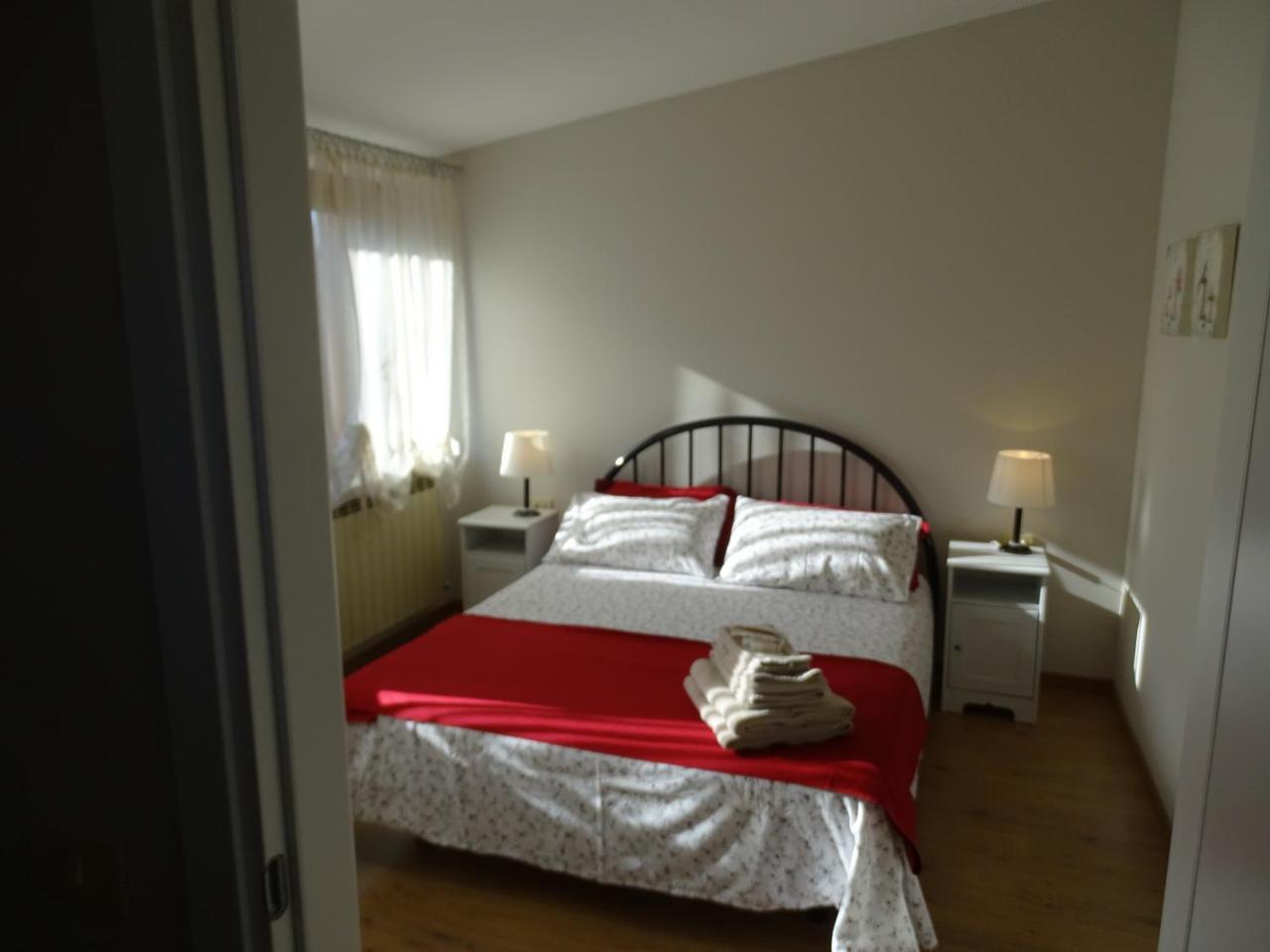 La Casa Di Clara Bed & Breakfast Esine Екстериор снимка